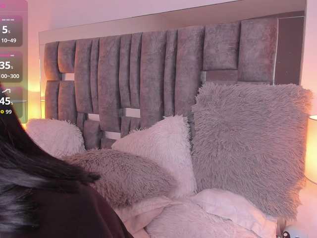 IrisEvans live cam on BongaCams