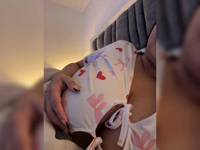 IrisEvans live cam on BongaCams