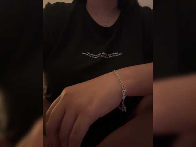 IrisEvans live cam on BongaCams