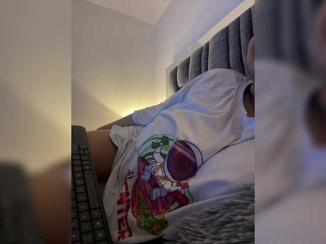 IrisEvans live cam on BongaCams