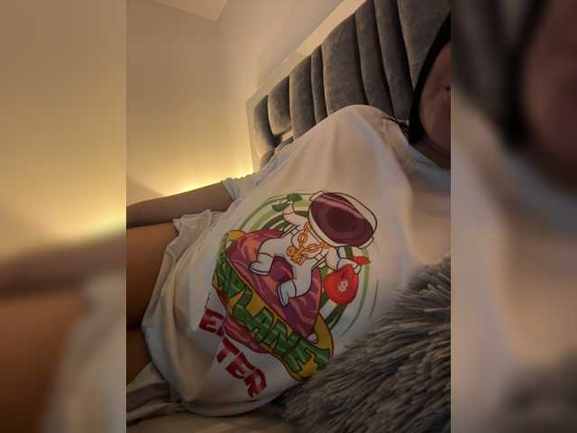 IrisEvans live cam on BongaCams