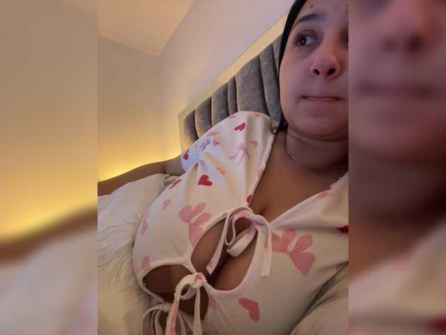 IrisEvans live cam on BongaCams