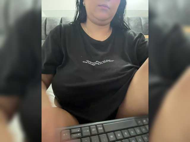 IrisEvans live cam on BongaCams
