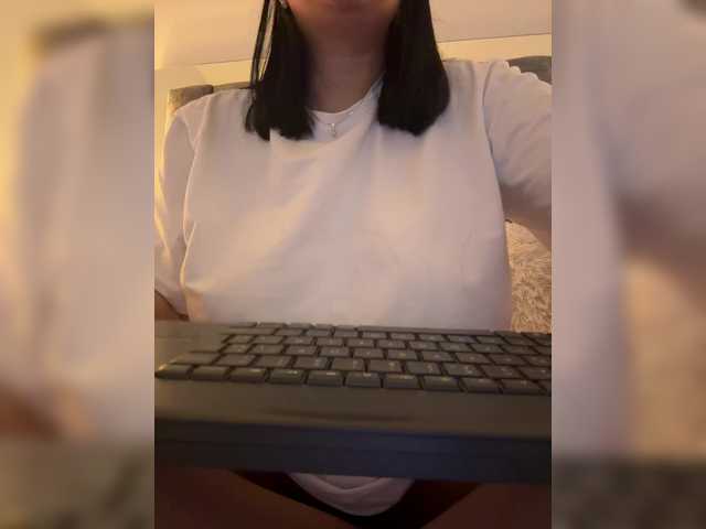 IrisEvans live cam on BongaCams