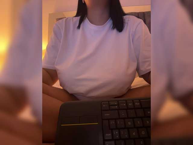 IrisEvans live cam on BongaCams