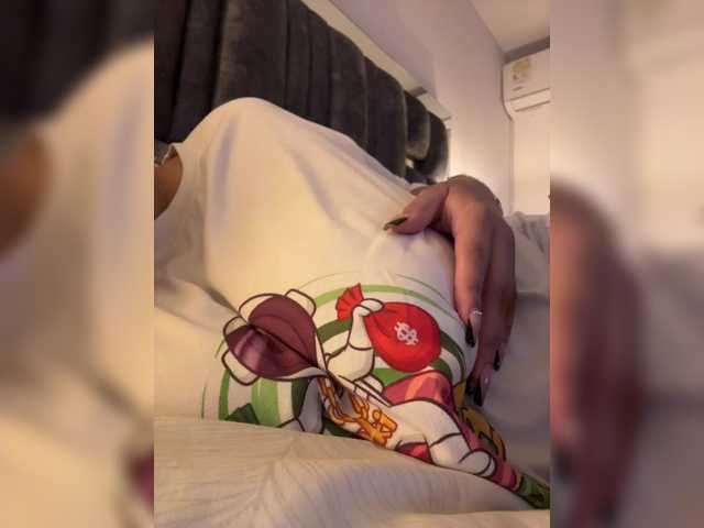 IrisEvans live cam on BongaCams
