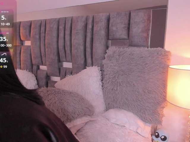 IrisEvans live cam on BongaCams