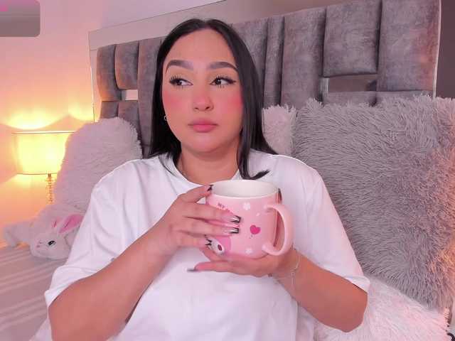 IrisEvans live cam on BongaCams
