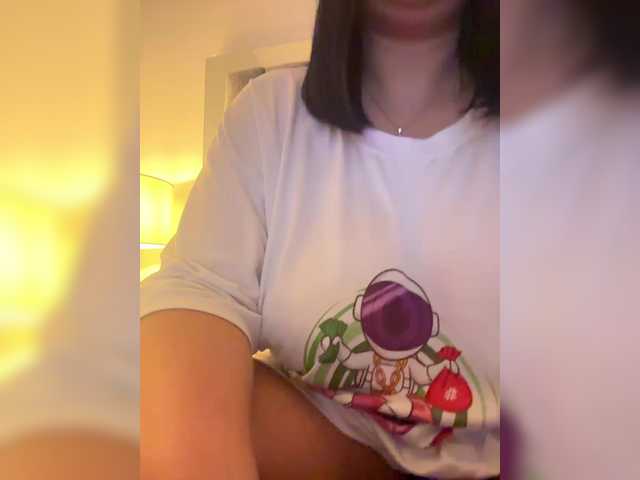 IrisEvans live cam on BongaCams