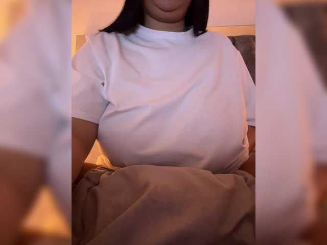IrisEvans live cam on BongaCams