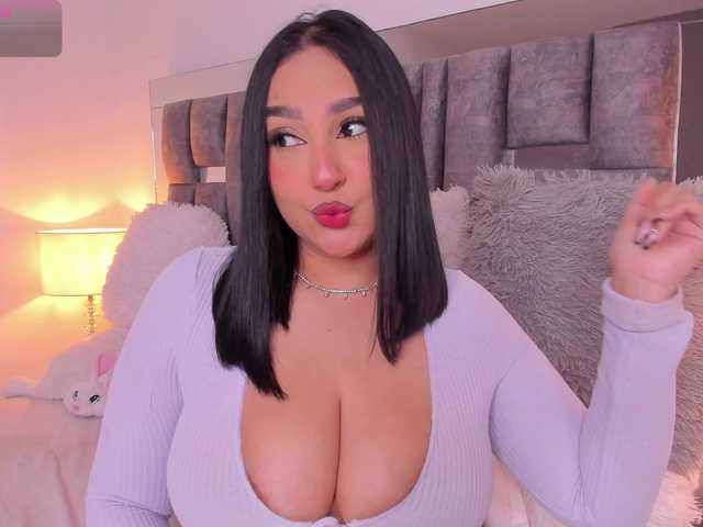 IrisEvans live cam on BongaCams