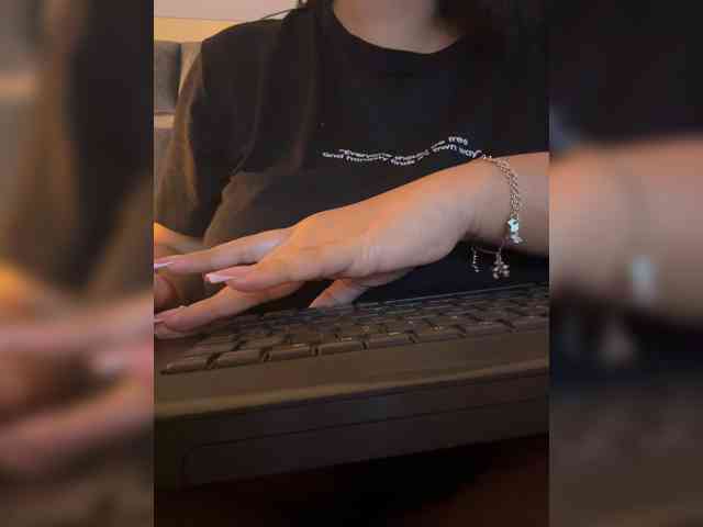 IrisEvans webcam