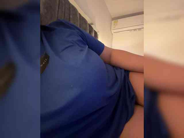 IrisEvans Live Webcam on BongaCams