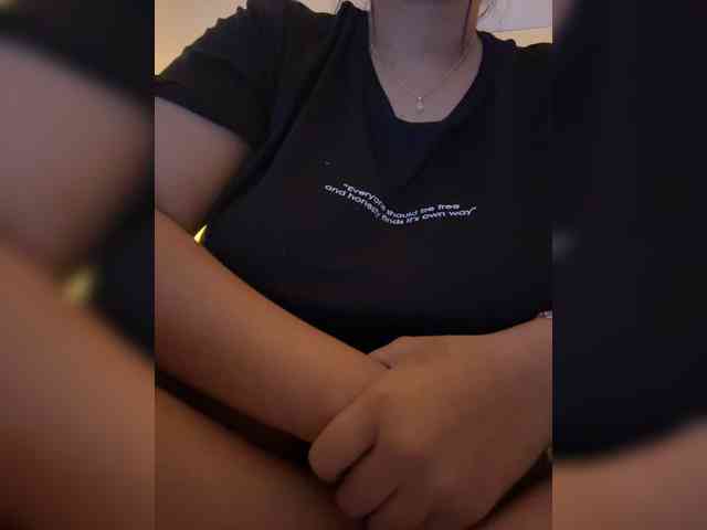 IrisEvans webcam