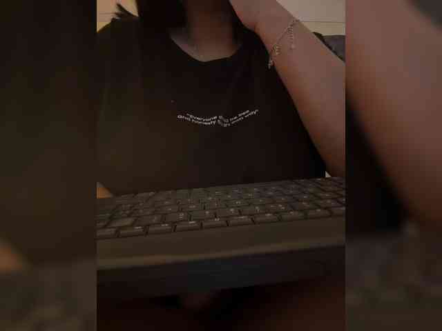 IrisEvans webcam