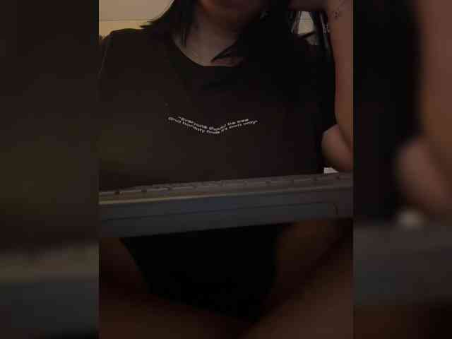 IrisEvans webcam
