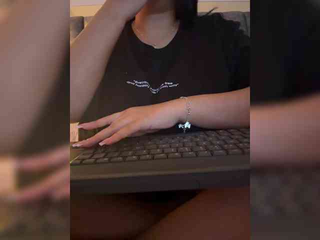 IrisEvans webcam