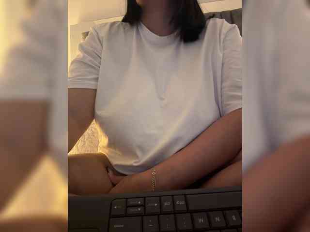 IrisEvans webcam