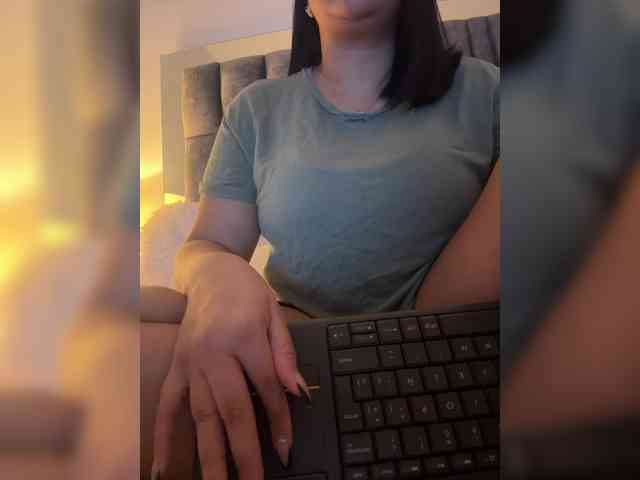IrisEvans webcam