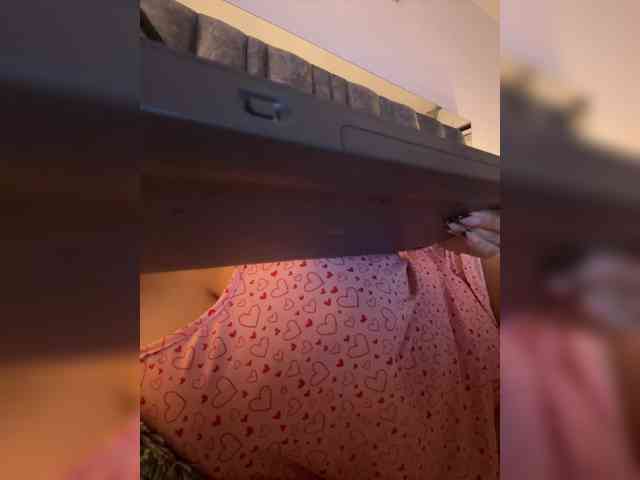 IrisEvans webcam