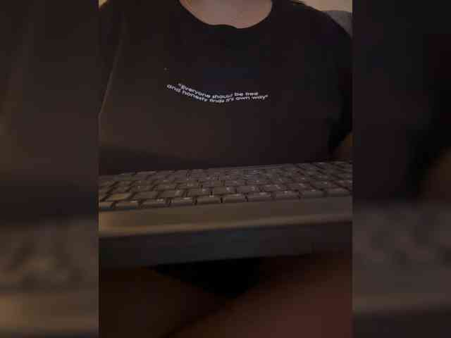IrisEvans webcam