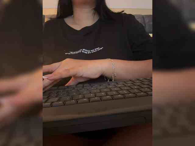 IrisEvans webcam