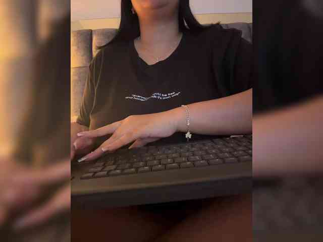 IrisEvans webcam