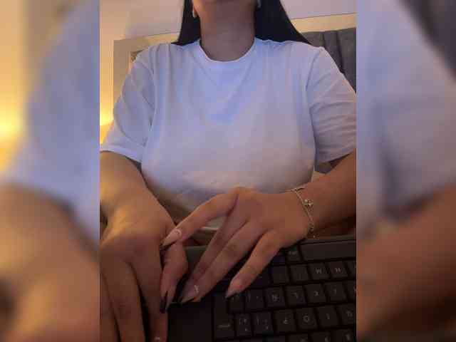 IrisEvans webcam