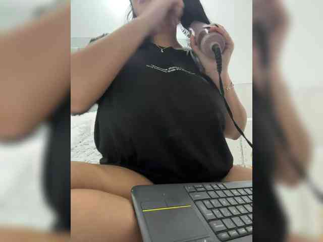 IrisEvans webcam