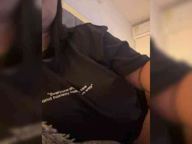 IrisEvans webcam