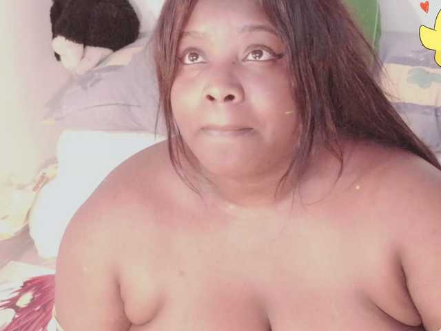 jhoxy-m live cam on BongaCams