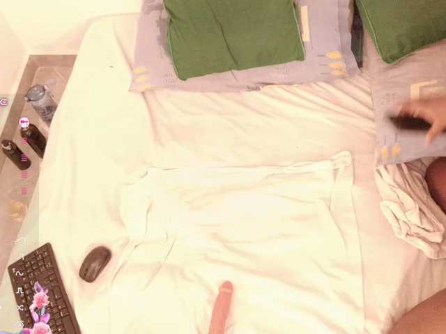 jhoxy-m live cam on BongaCams