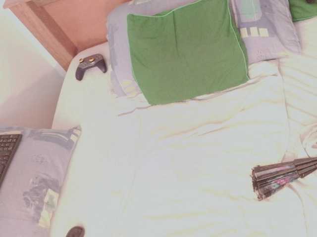 jhoxy-m live webcam show
