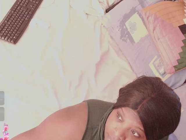 jhoxy-m's BongaCams show and profile