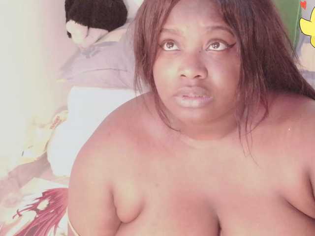 jhoxy-m live cam on BongaCams