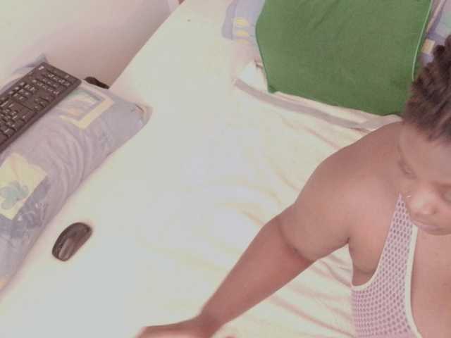 jhoxy-m live cam on BongaCams