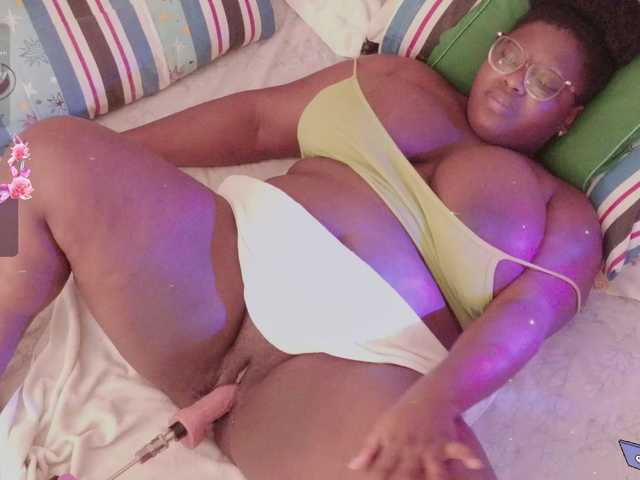 jhoxy-m live cam on BongaCams