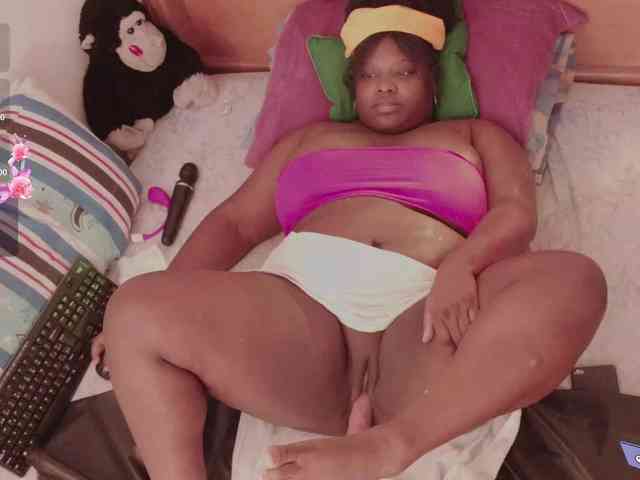 jhoxy-m Live Webcam on BongaCams