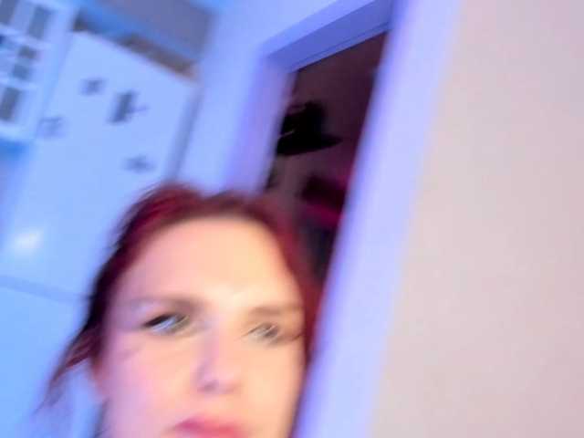 Eva-Merlin, live now on BongaCams