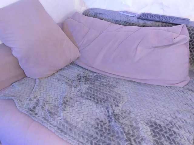 eva-merlin live sex show