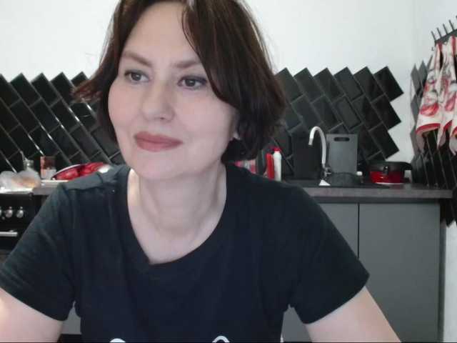 ANGELALADI