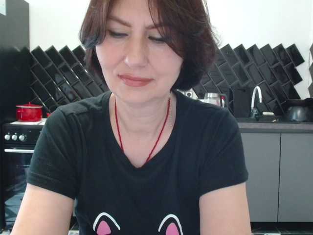 ANGELALADI live webcam show