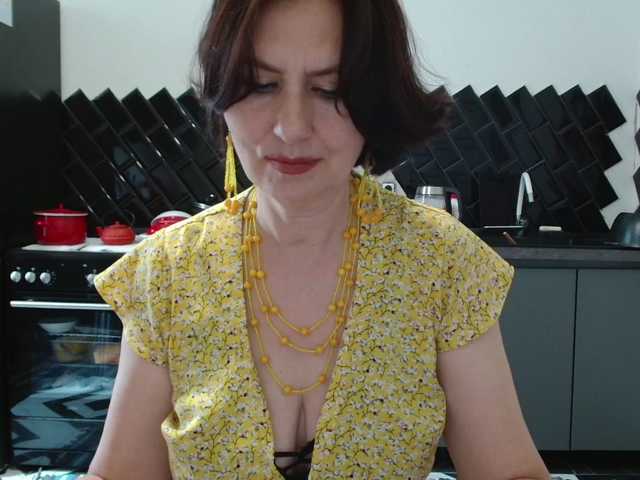 ANGELALADI live webcam show