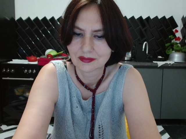 ANGELALADI