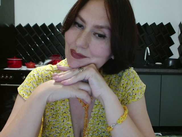 ANGELALADI live webcam show