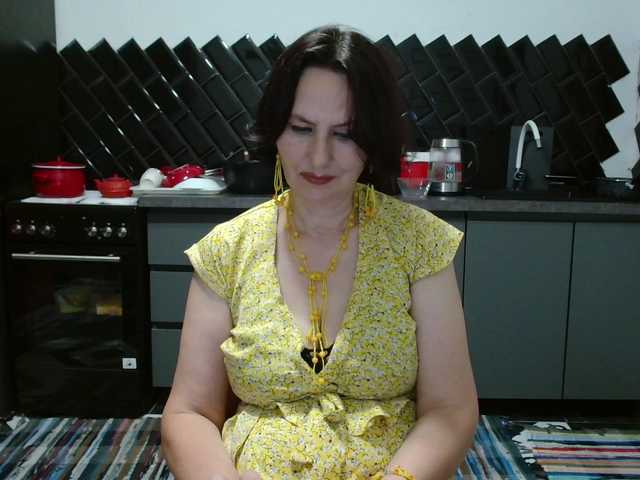 ANGELALADI live cam on BongaCams