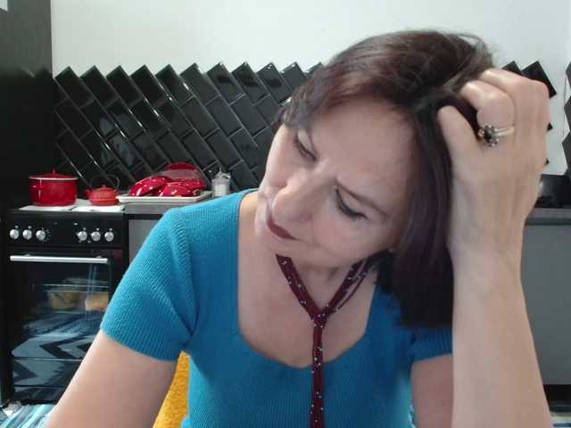 ANGELALADI