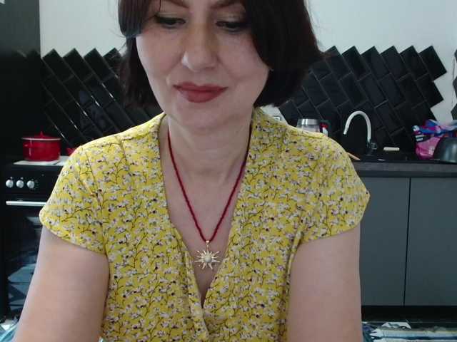 ANGELALADI live webcam show