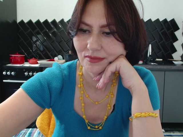 ANGELALADI live webcam show