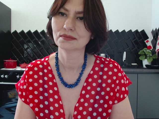 ANGELALADI